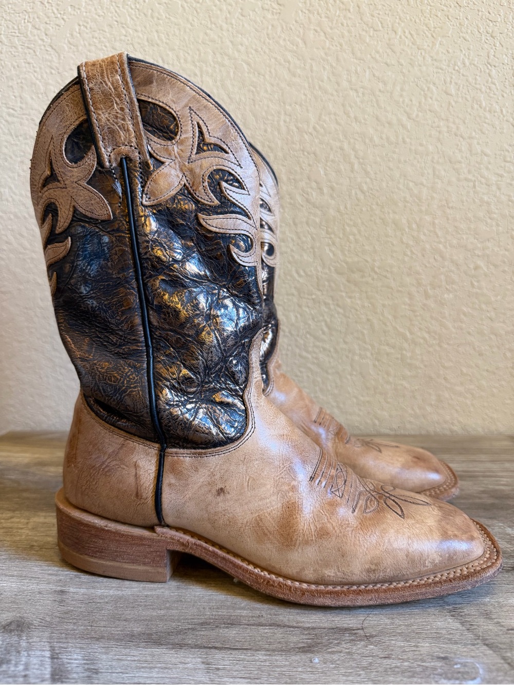 Justin Boots Womens Square Toe Western Cowboy Boots Size 7.5